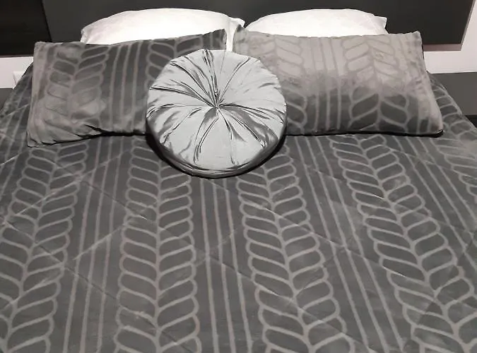 Quintinha Dos Queiroses Farma *